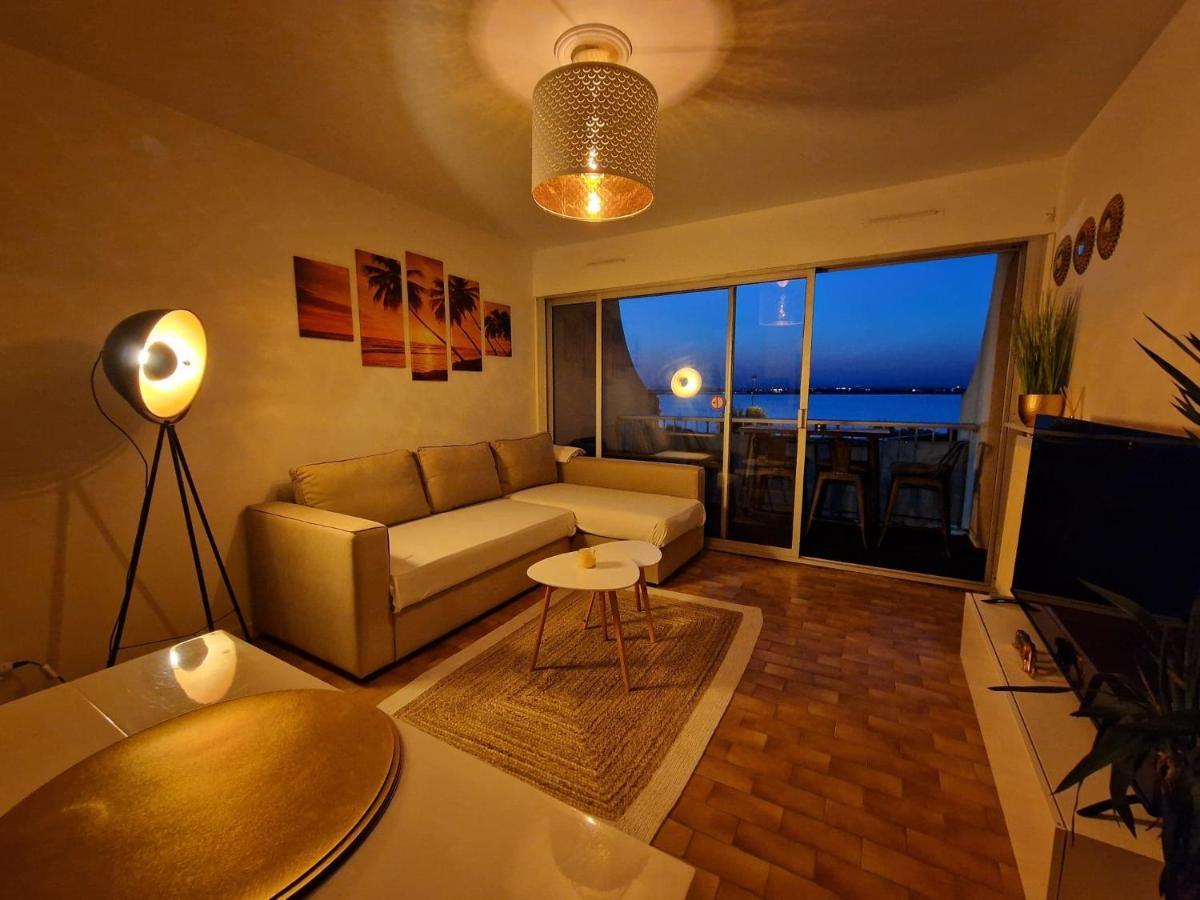 Appartement 1Ere Ligne Piscine Terrasse Au Bord De La Plage Front De Mer Avec 6 Velos Palavas-les-Flots Exterior photo