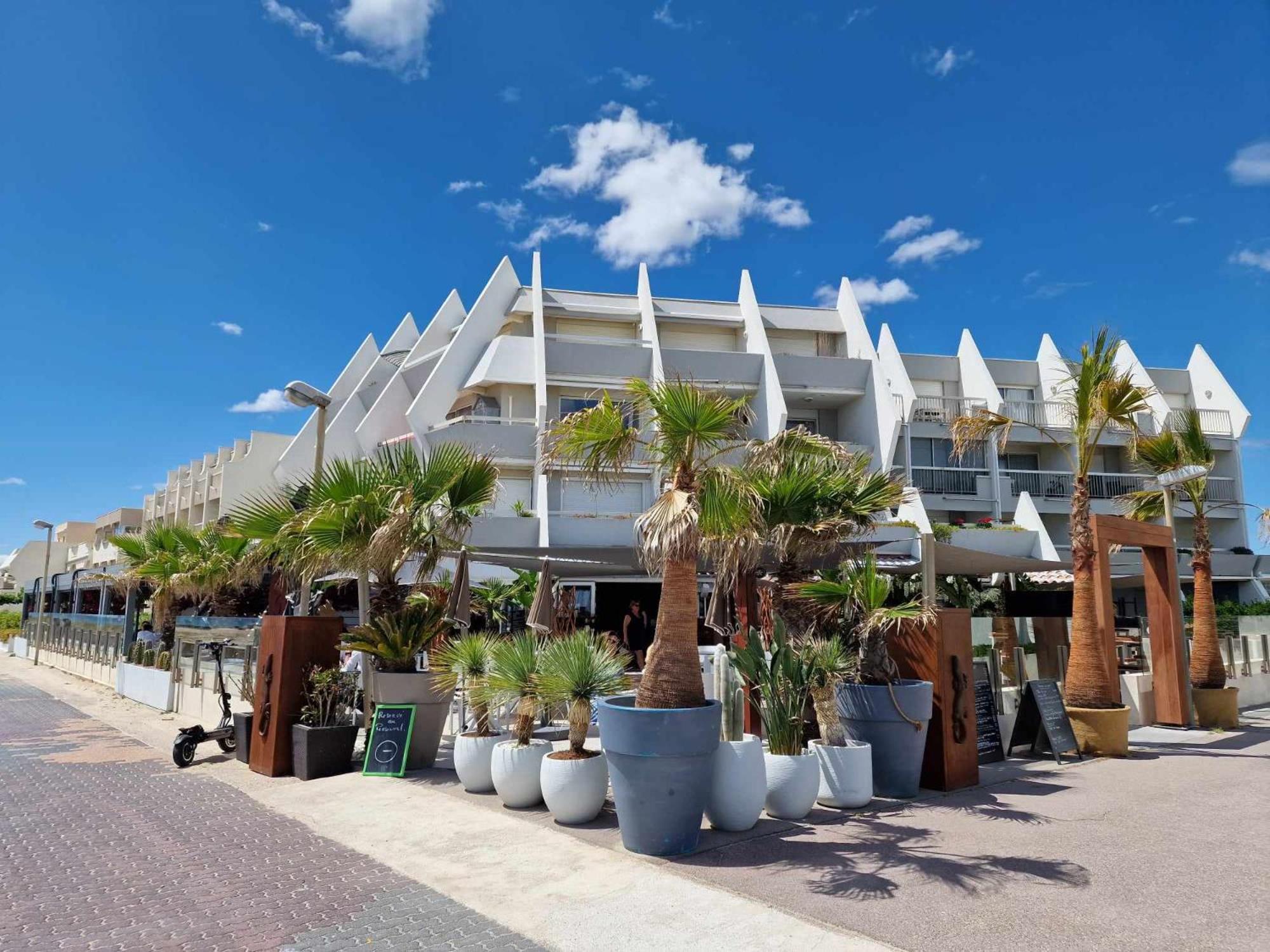 Appartement 1Ere Ligne Piscine Terrasse Au Bord De La Plage Front De Mer Avec 6 Velos Palavas-les-Flots Exterior photo